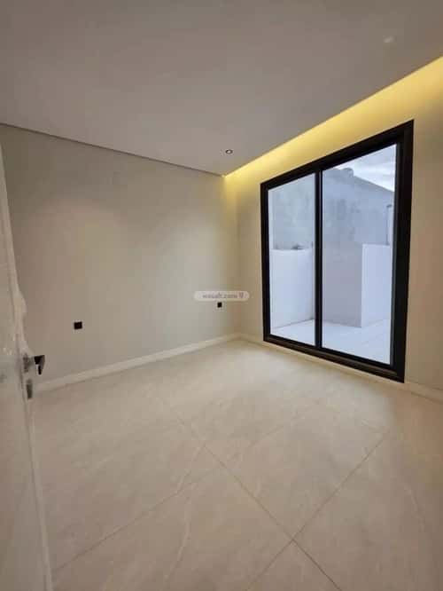 4 bedroom apartment in Al Rimal 6