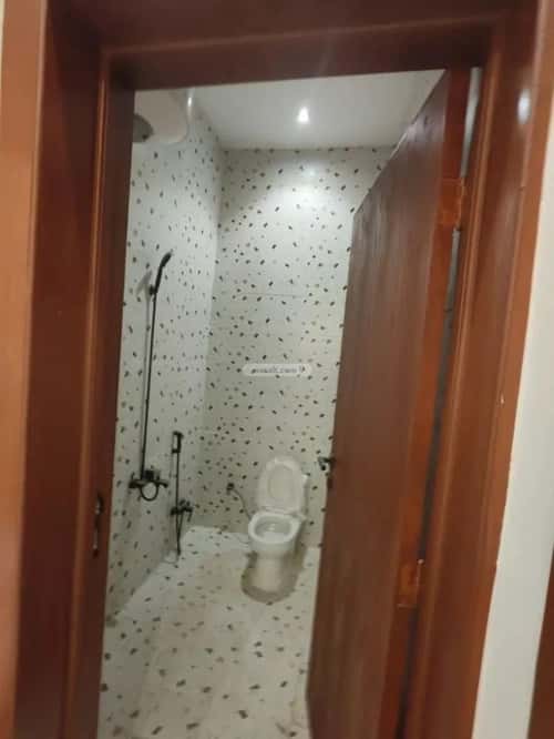 فيلا 3 غرف في طويق 12