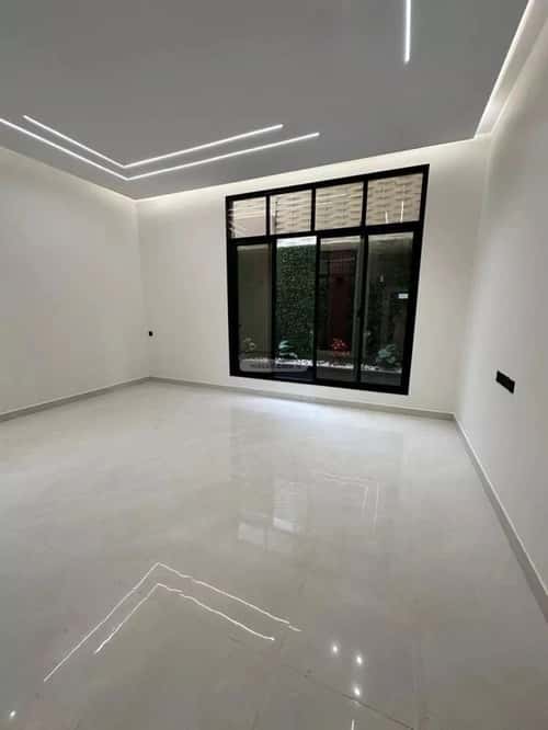 6 bedroom villa in Al Uraija Al Gharbi 4