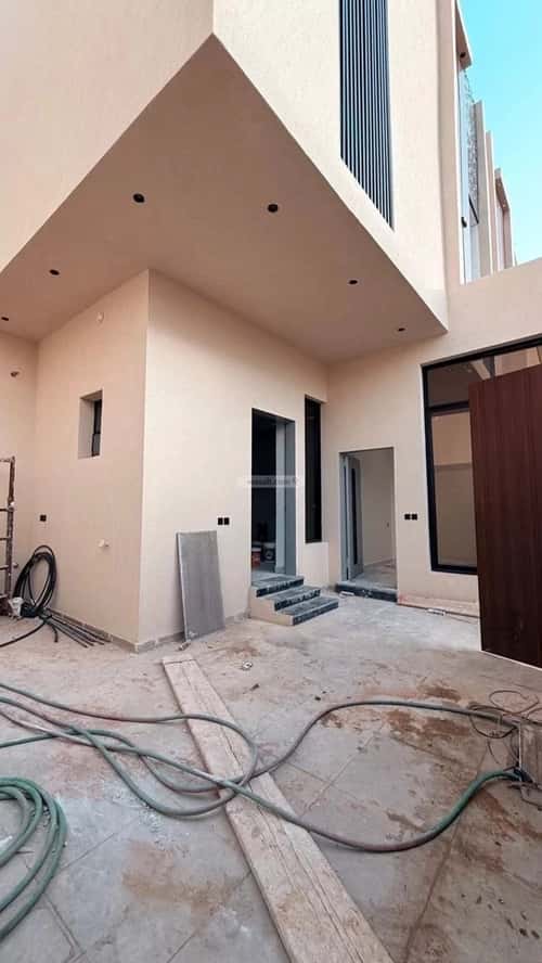 فيلا 6 غرف في العريجاء الغربي 7