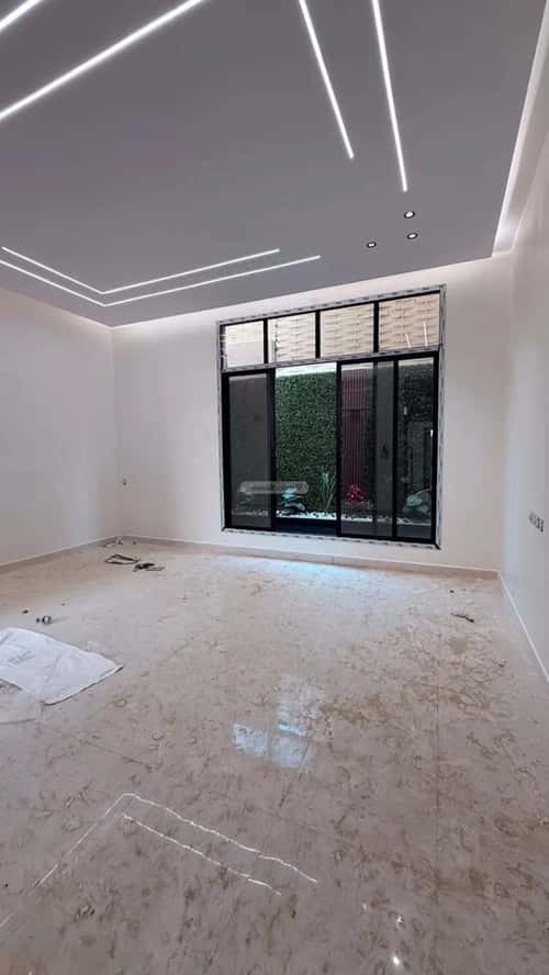 فيلا 6 غرف في العريجاء الغربي 8