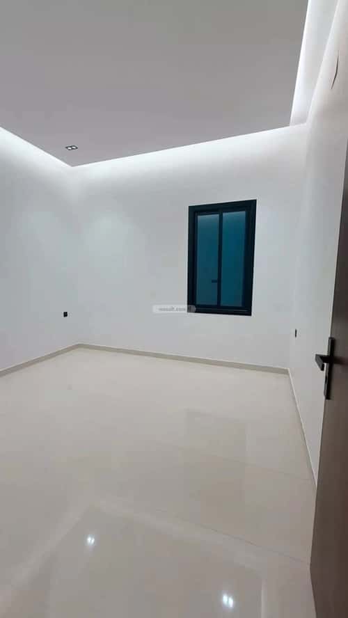 6 bedroom villa in Al Uraija Al Gharbi 2