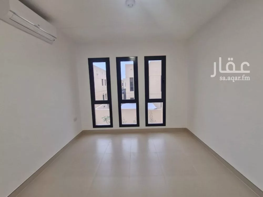 فيلا 3 غرف في سدرة 12