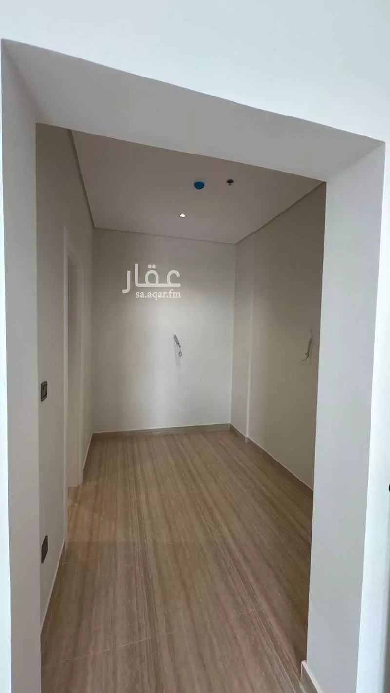 شقة 4 غرف في السلامة 15