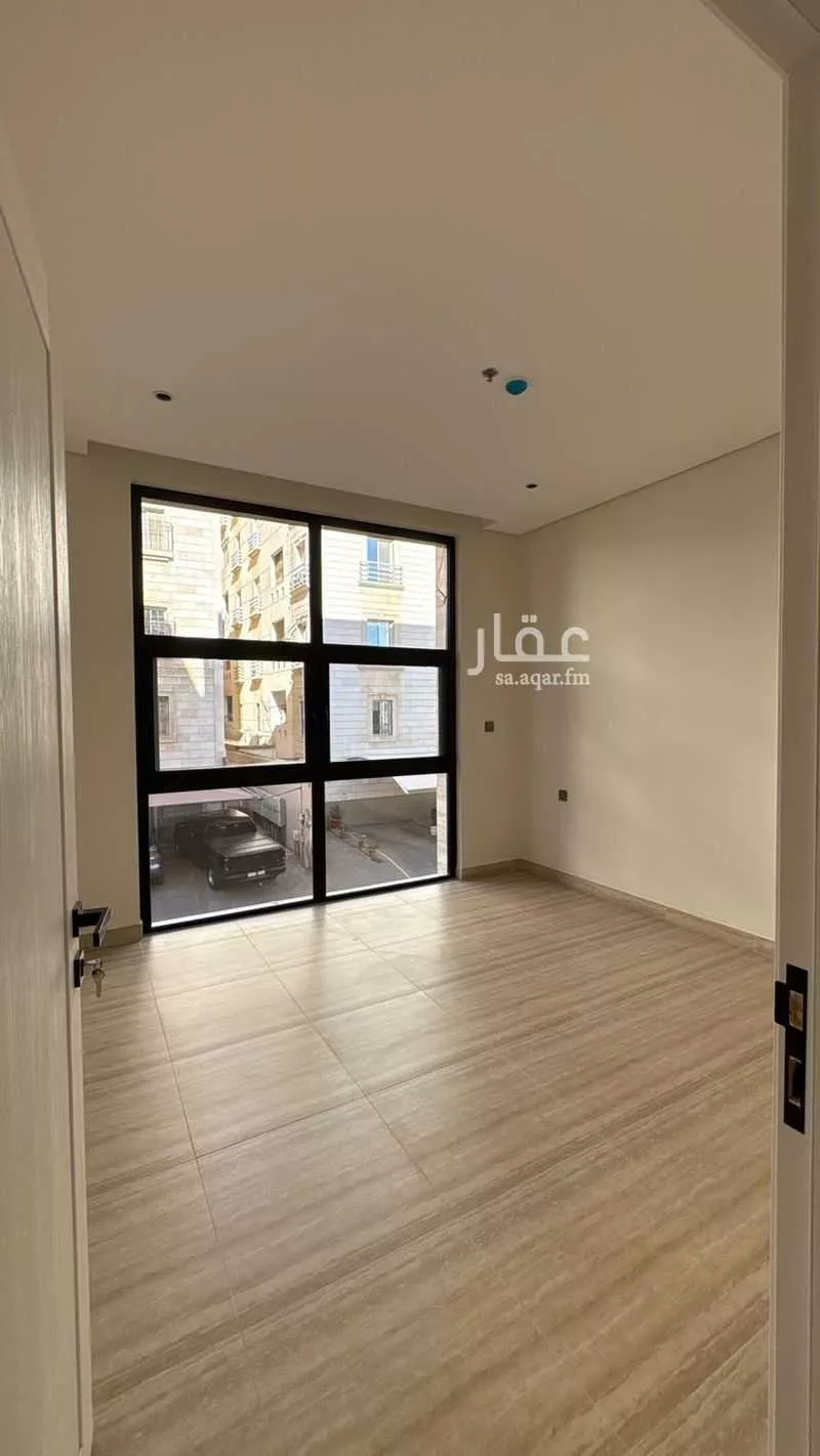 شقة 4 غرف في السلامة 3