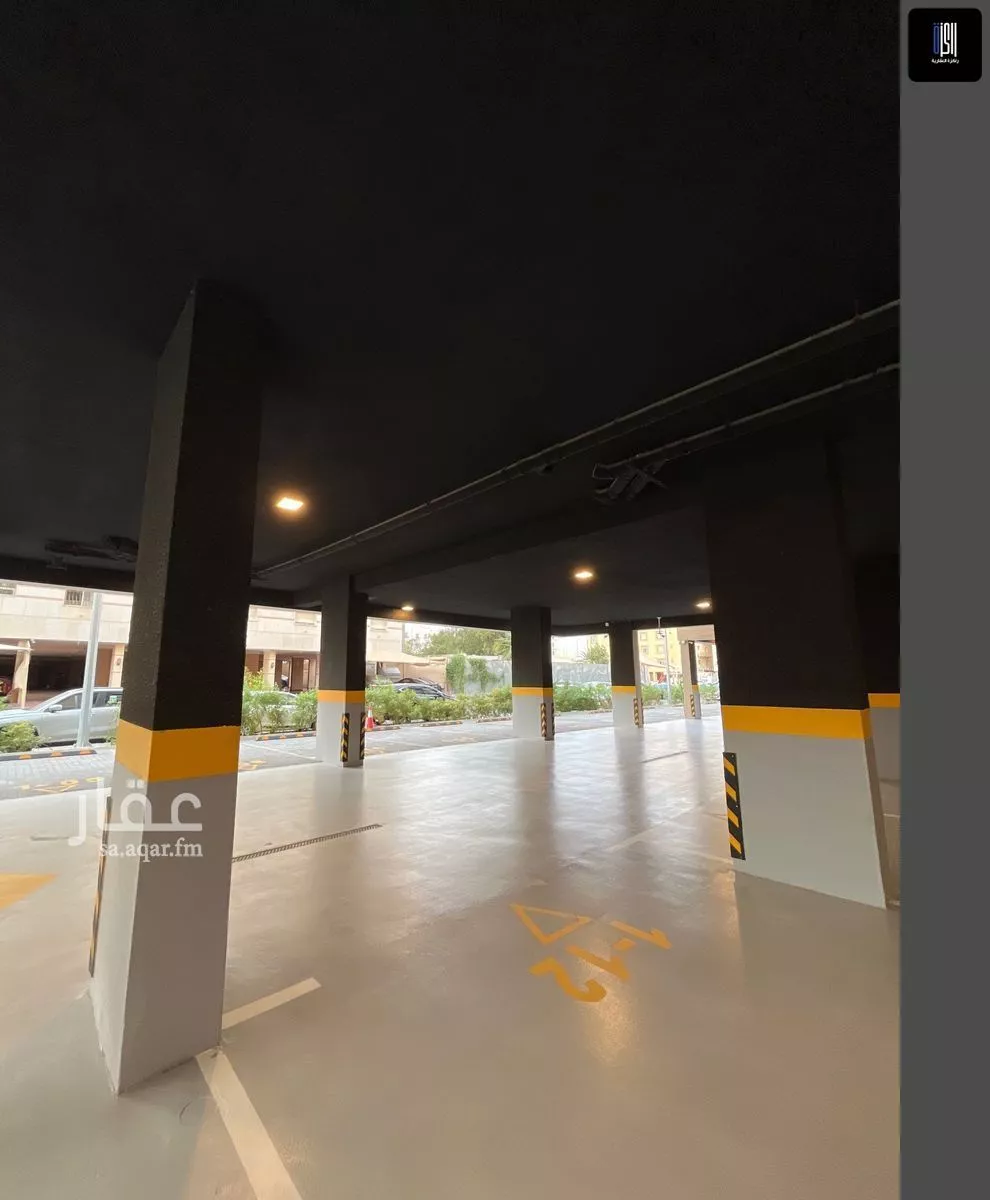 3 bedroom apartment in Al Salamah 5