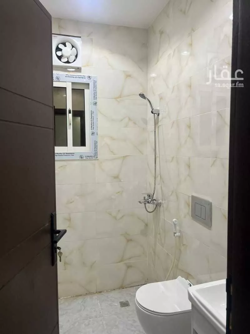 شقة 5 غرف في الواحة 2