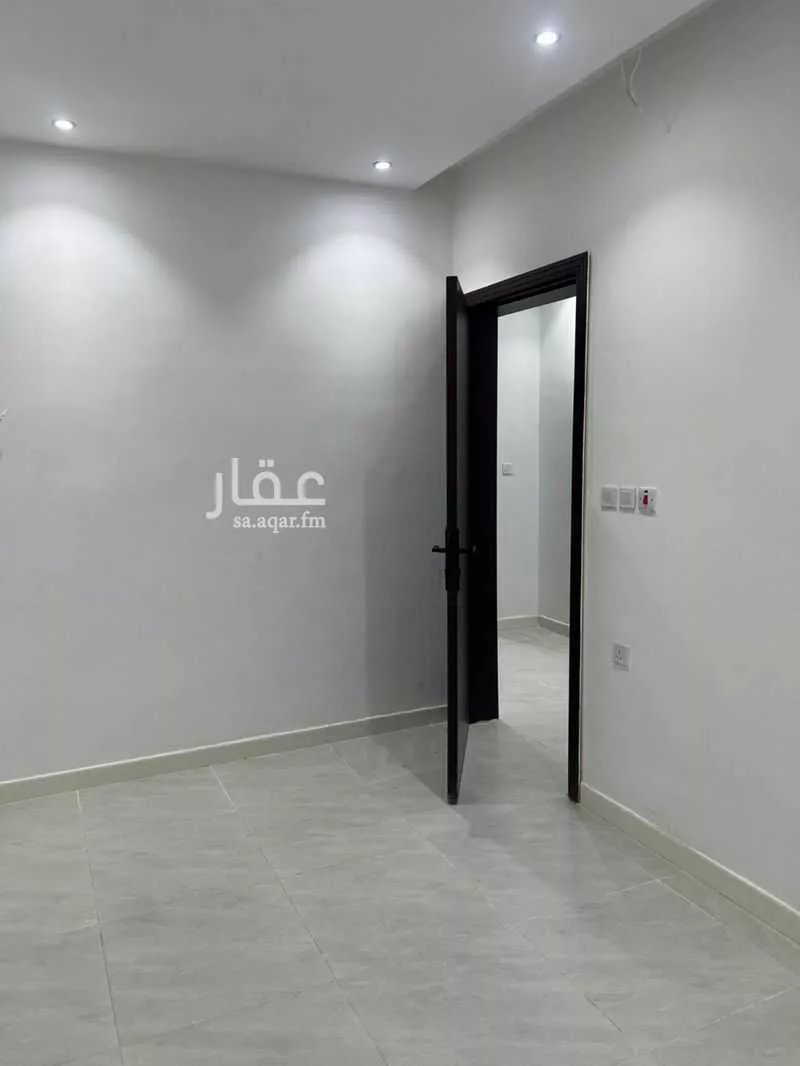 شقة 5 غرف في الواحة 11