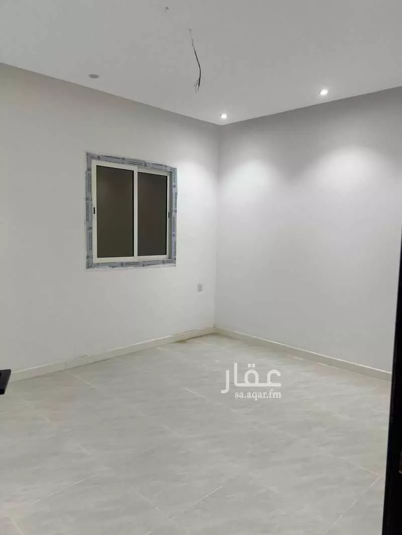 شقة 5 غرف في الواحة 13