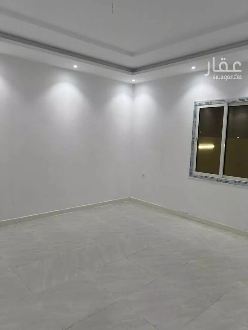 شقة 5 غرف في الواحة 10