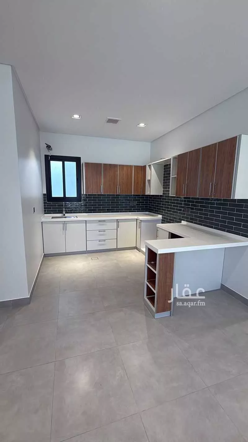 3 bedroom apartment in Al Salamah 2