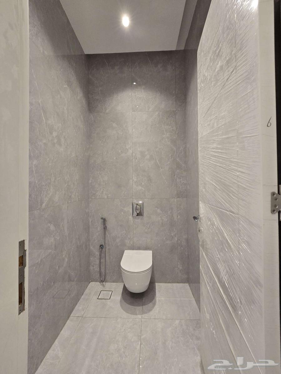 شقة 5 غرف في السلامة 13