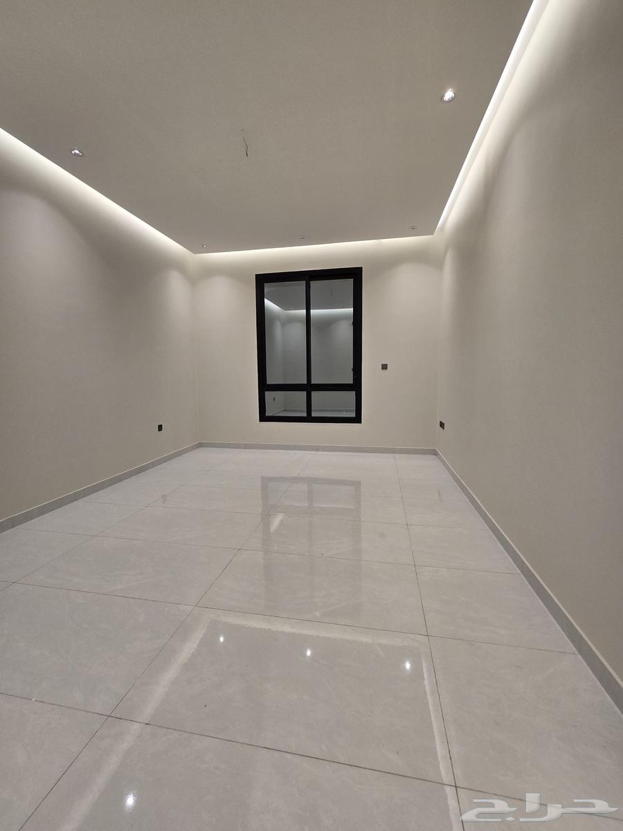 شقة 5 غرف في السلامة 18