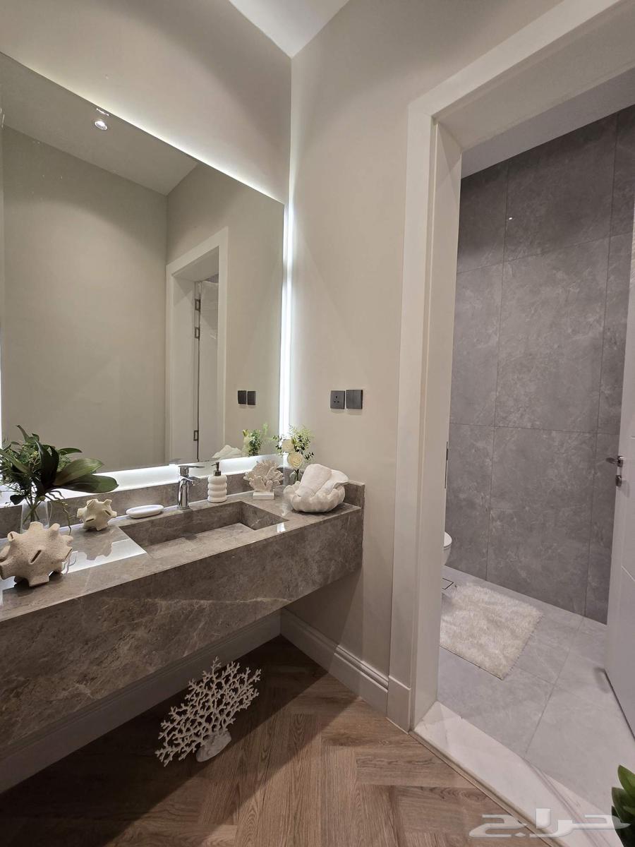 شقة 5 غرف في السلامة 3