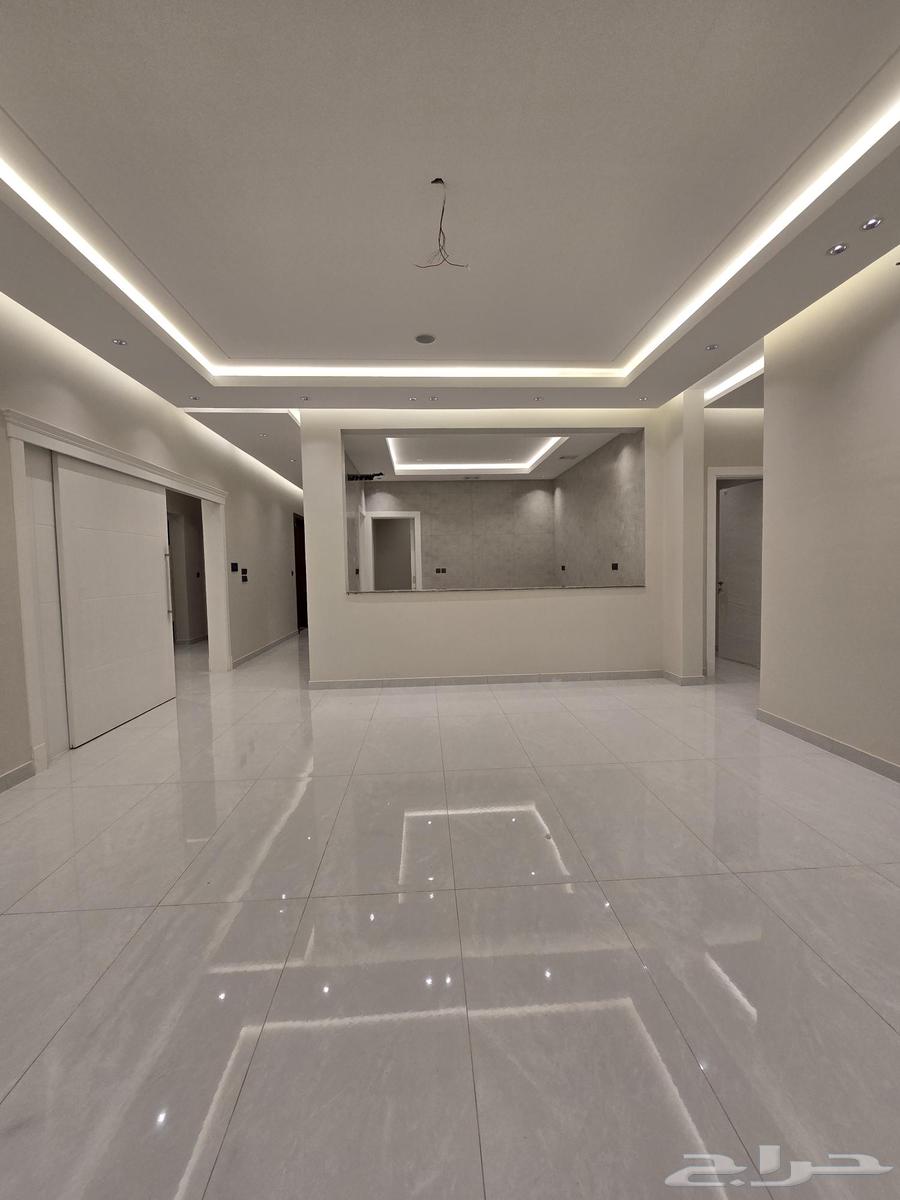 شقة 5 غرف في السلامة 22