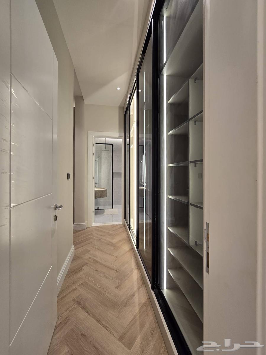 شقة 5 غرف في السلامة 9