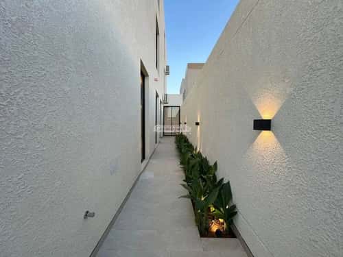 دور 3 غرف في العارض 8