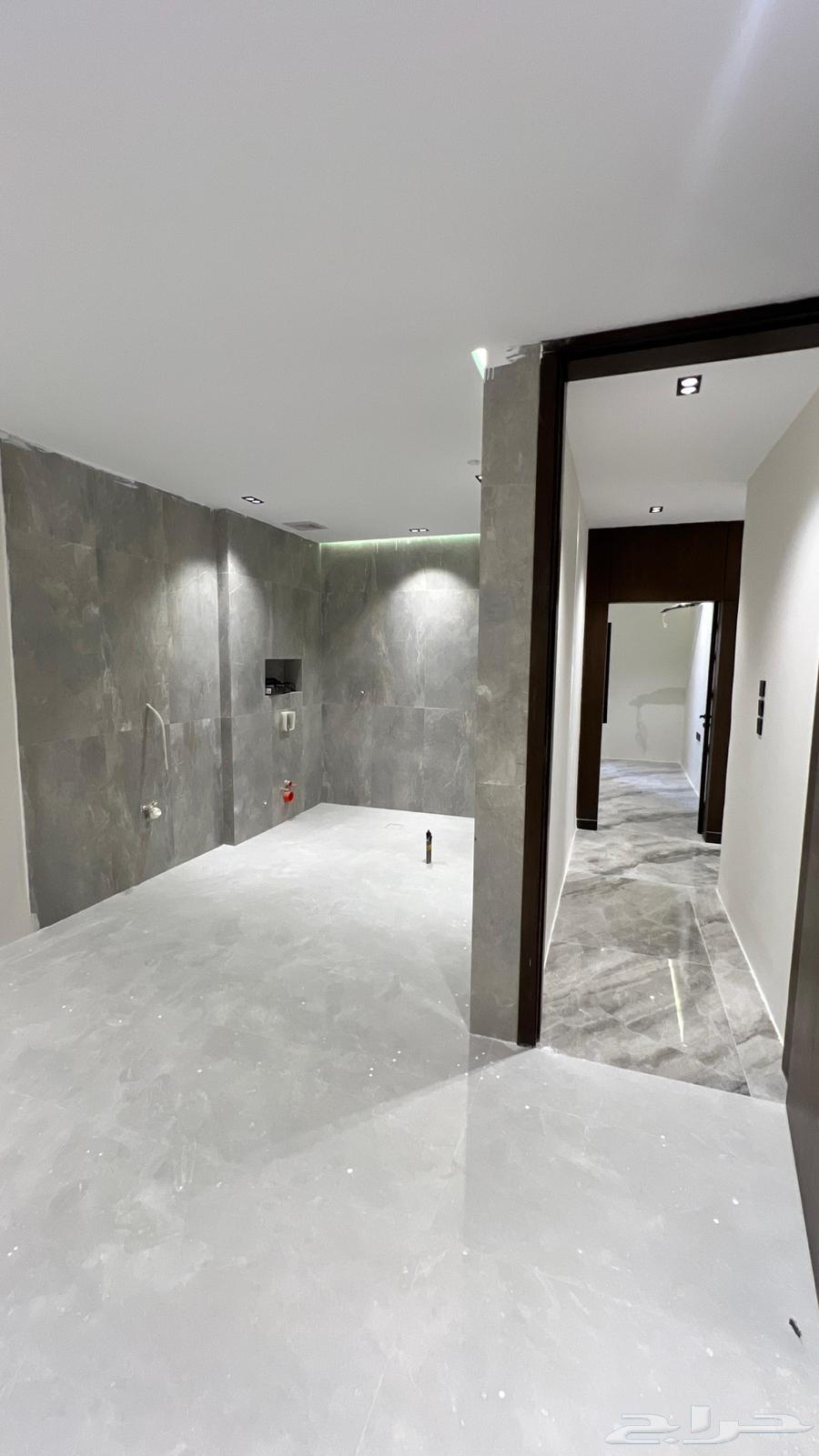 فيلا 4 غرف في الريان 17