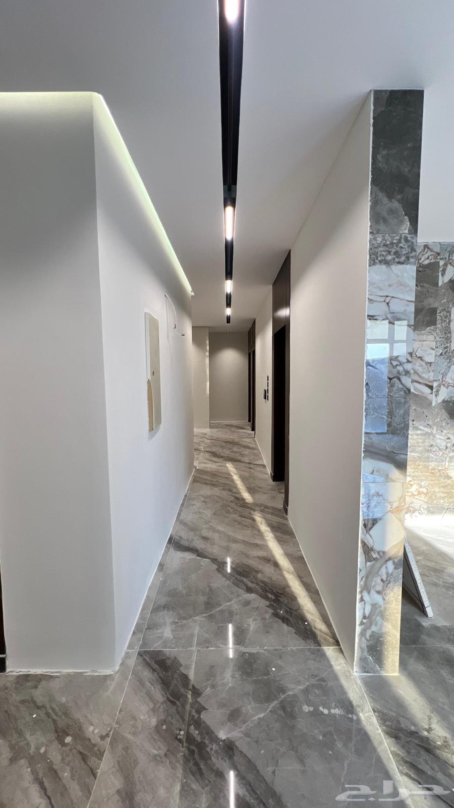 فيلا 4 غرف في الريان 20