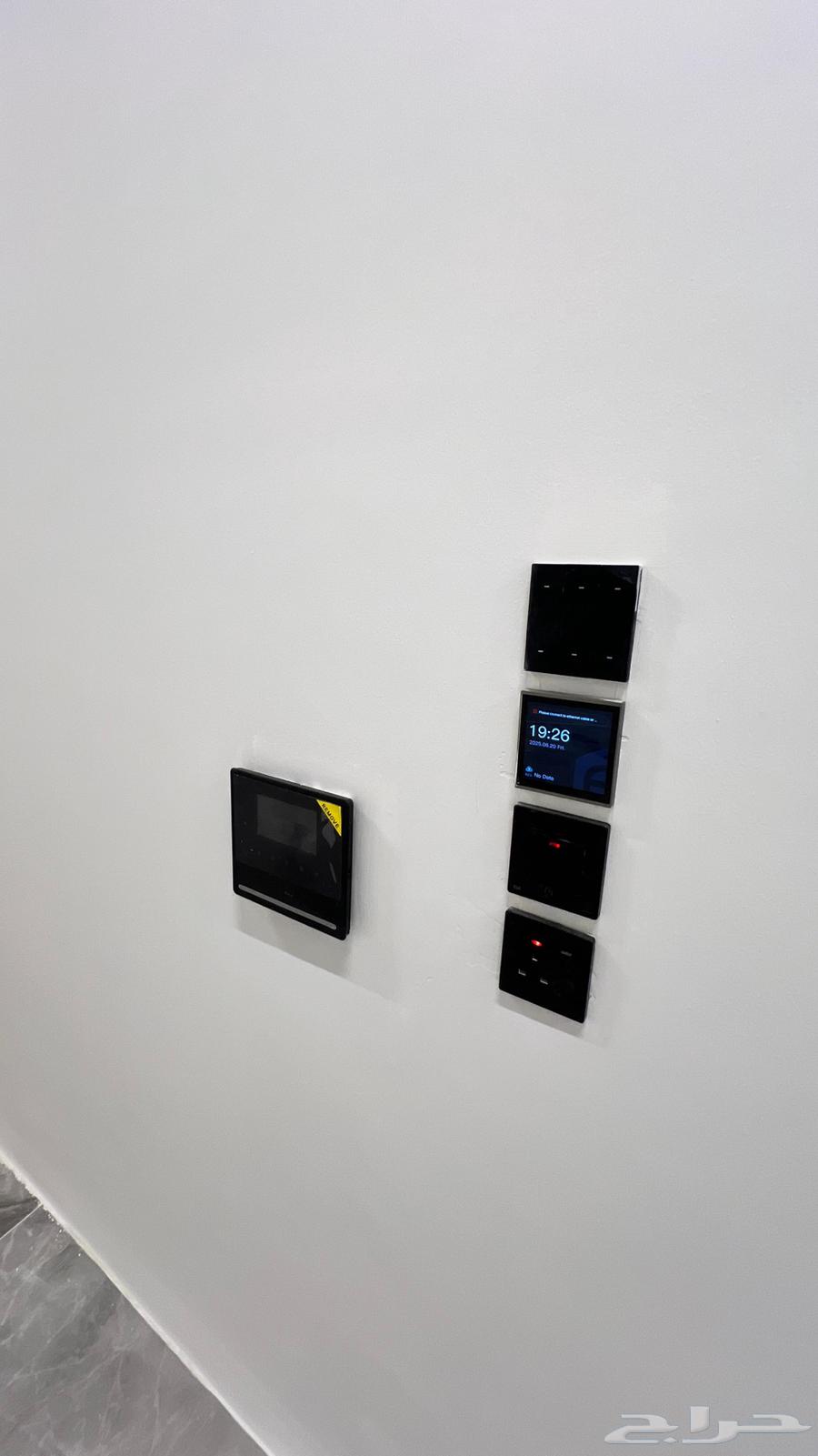 فيلا 4 غرف في الريان 10