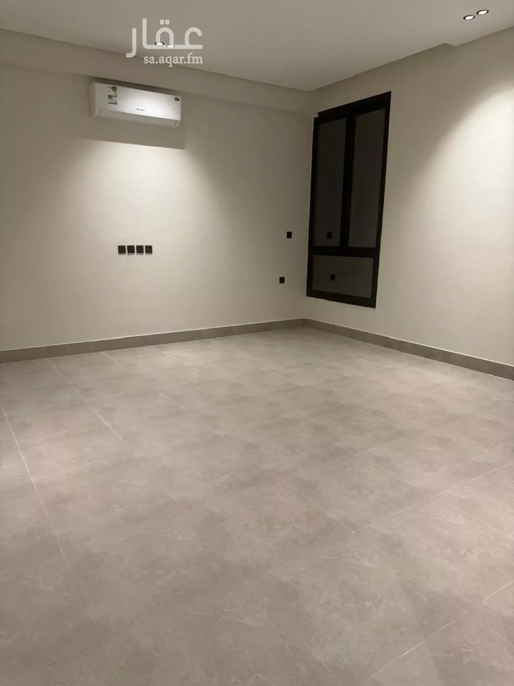 فيلا 6 غرف في الرمال 7