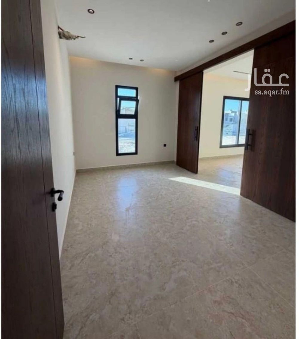 4 bedroom apartment in Ash Shulah, Eastern Province 11