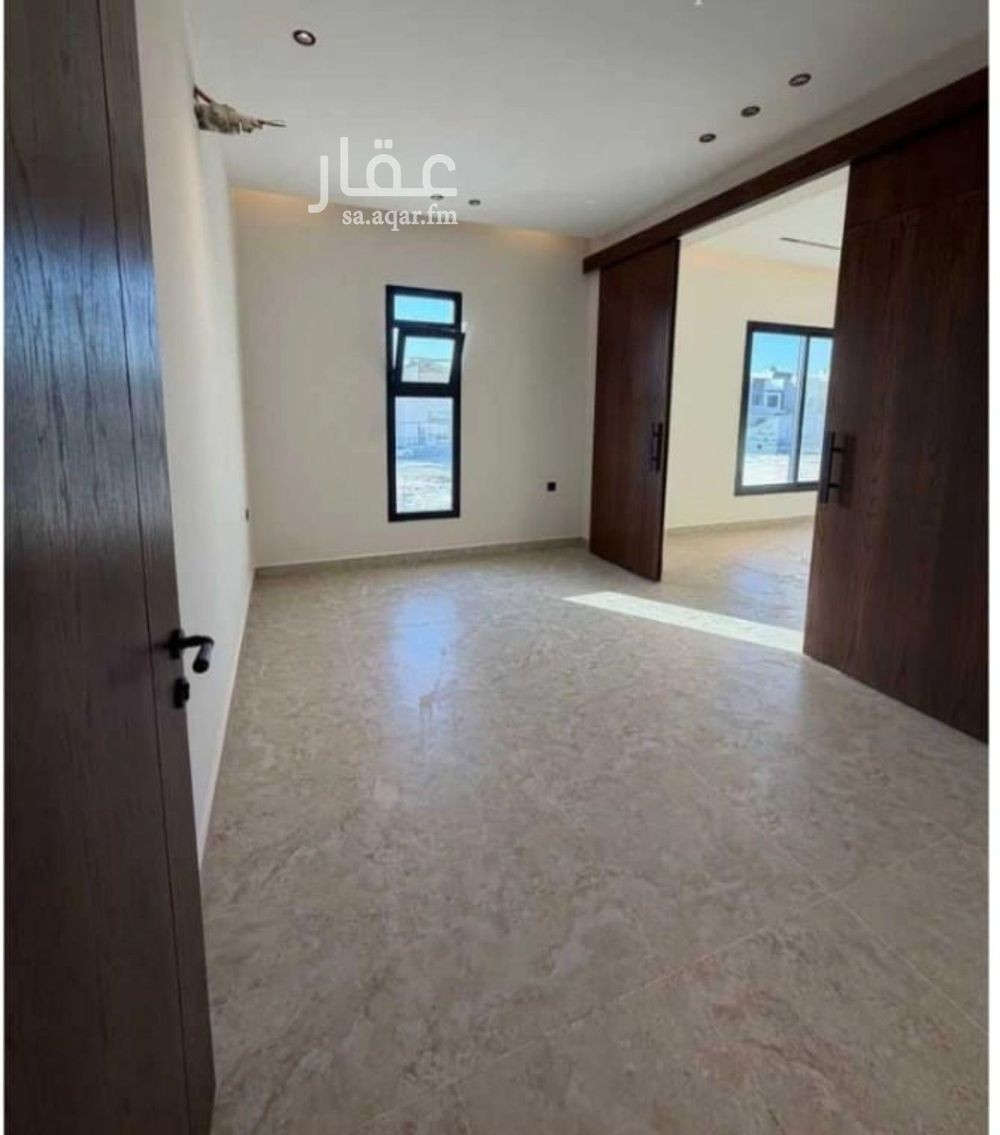 4 bedroom apartment in Ash Shulah, Eastern Province 7