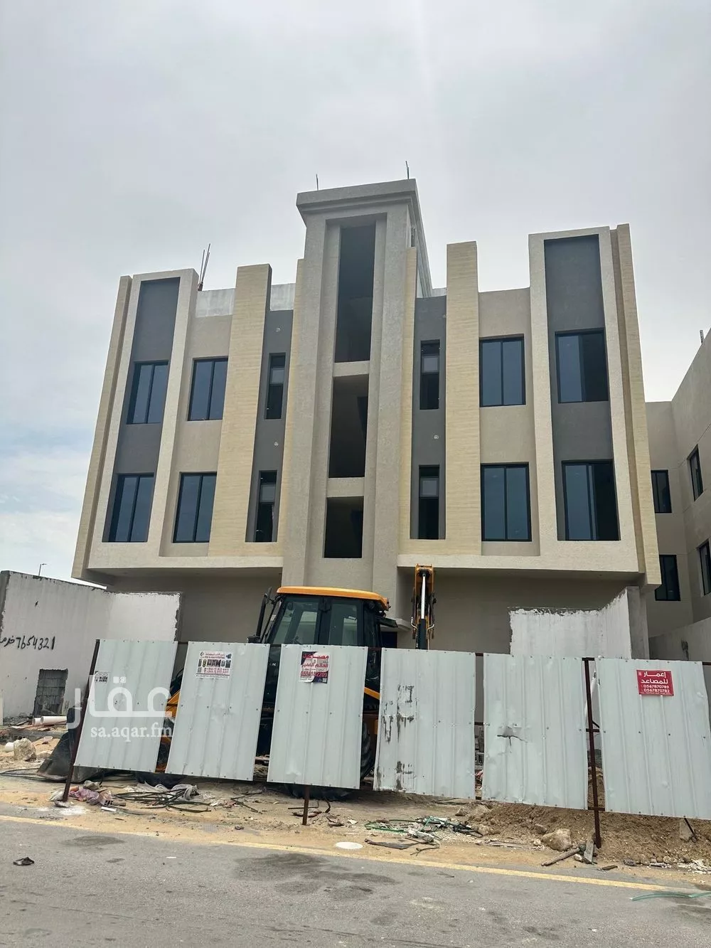 4 bedroom apartment in Ash Shulah 17