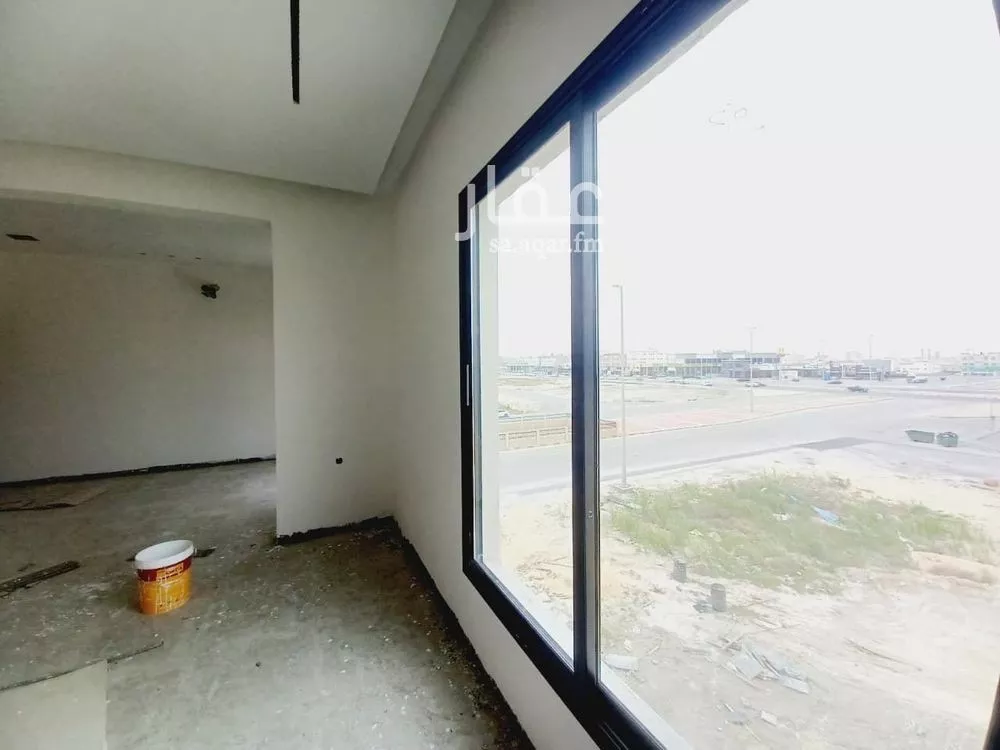 4 bedroom apartment in Ash Shulah 5