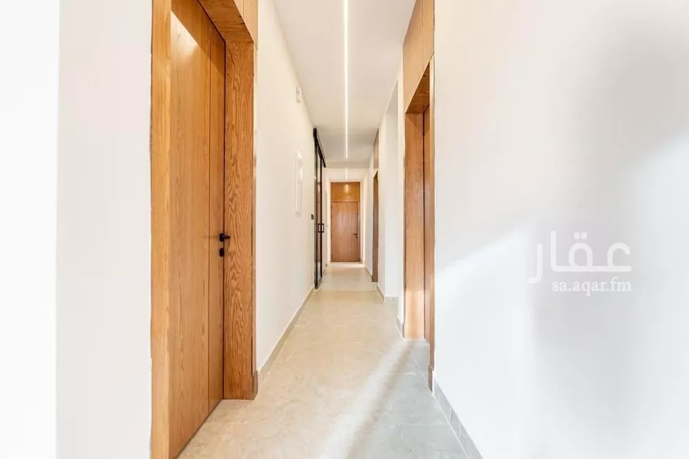 شقة 4 غرف في الروضة 4