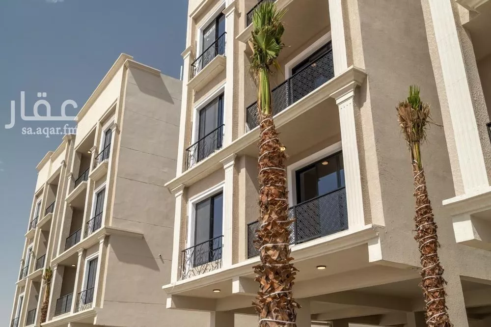 شقة 4 غرف في الروضة 6