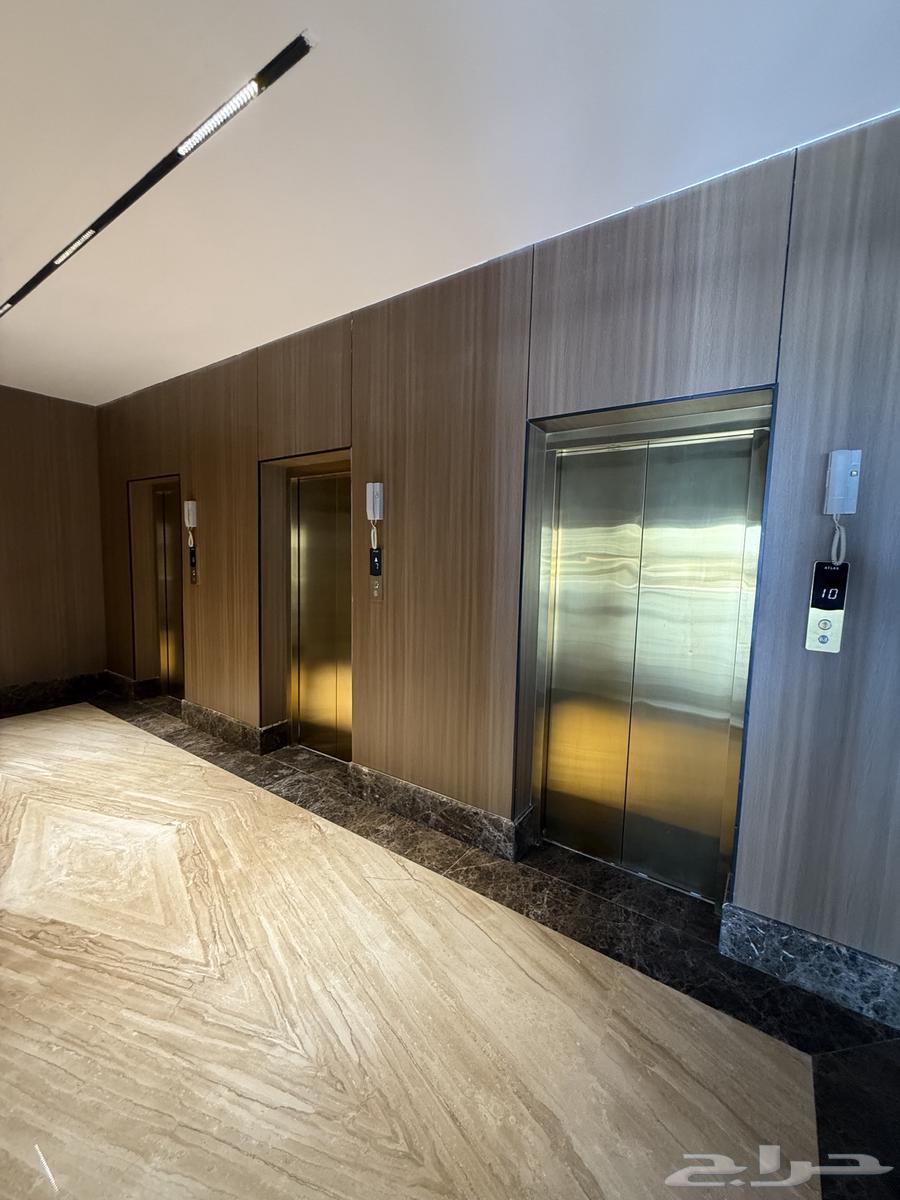 شقة 3 غرف في الخور 3