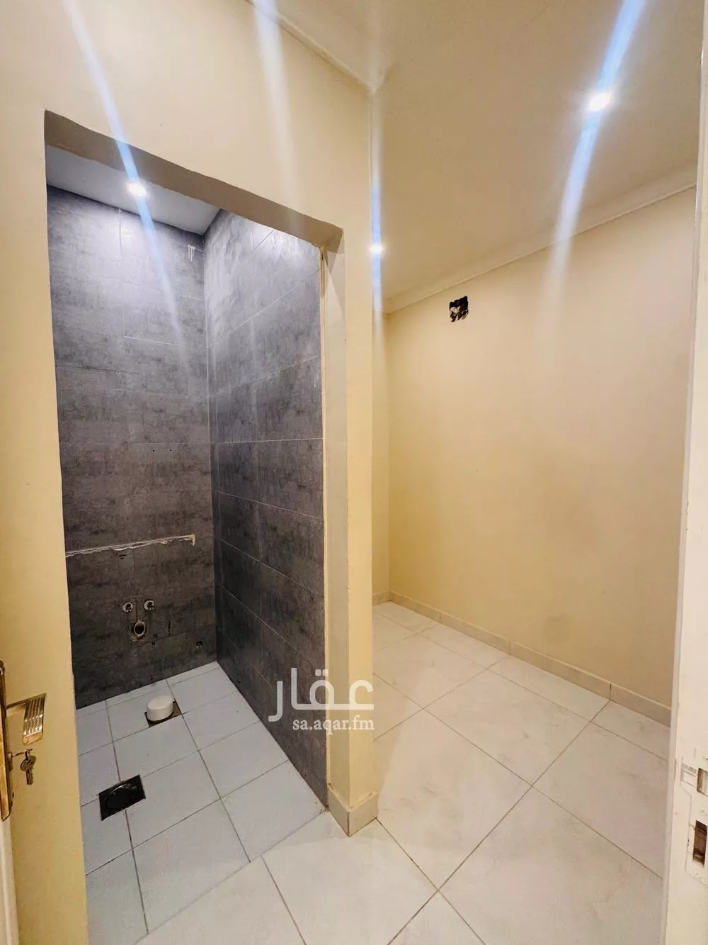 شقة 6 غرف في الشعلة 16