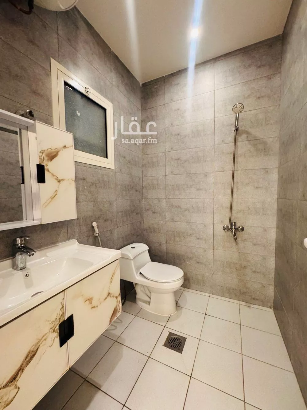 شقة 6 غرف في الشعلة 5