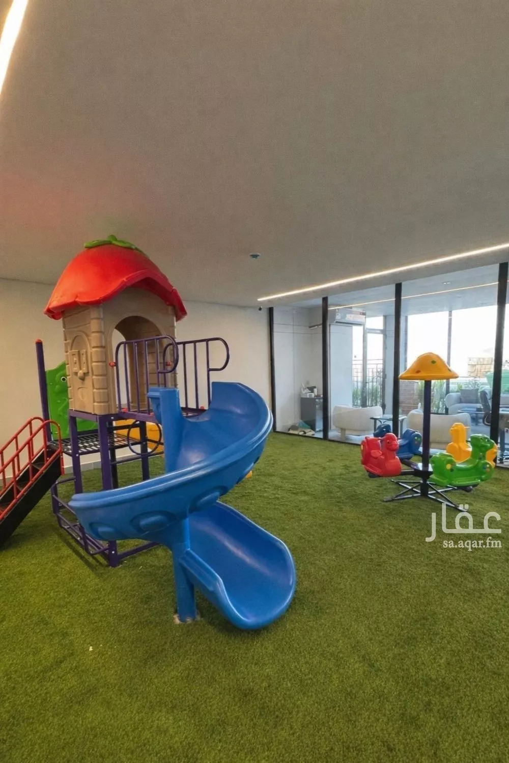 شقة 3 غرف في الصدفة 10