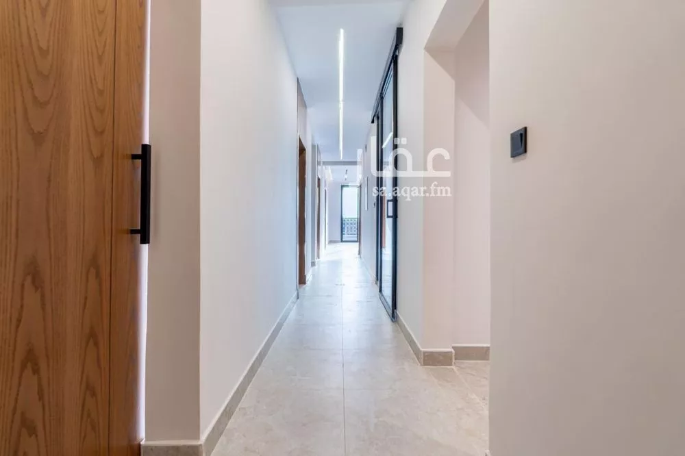 شقة 4 غرف في الروضة 3