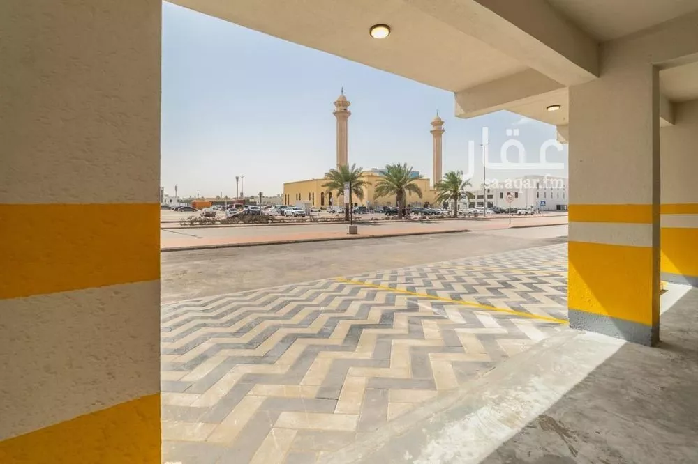 شقة 4 غرف في الروضة 2