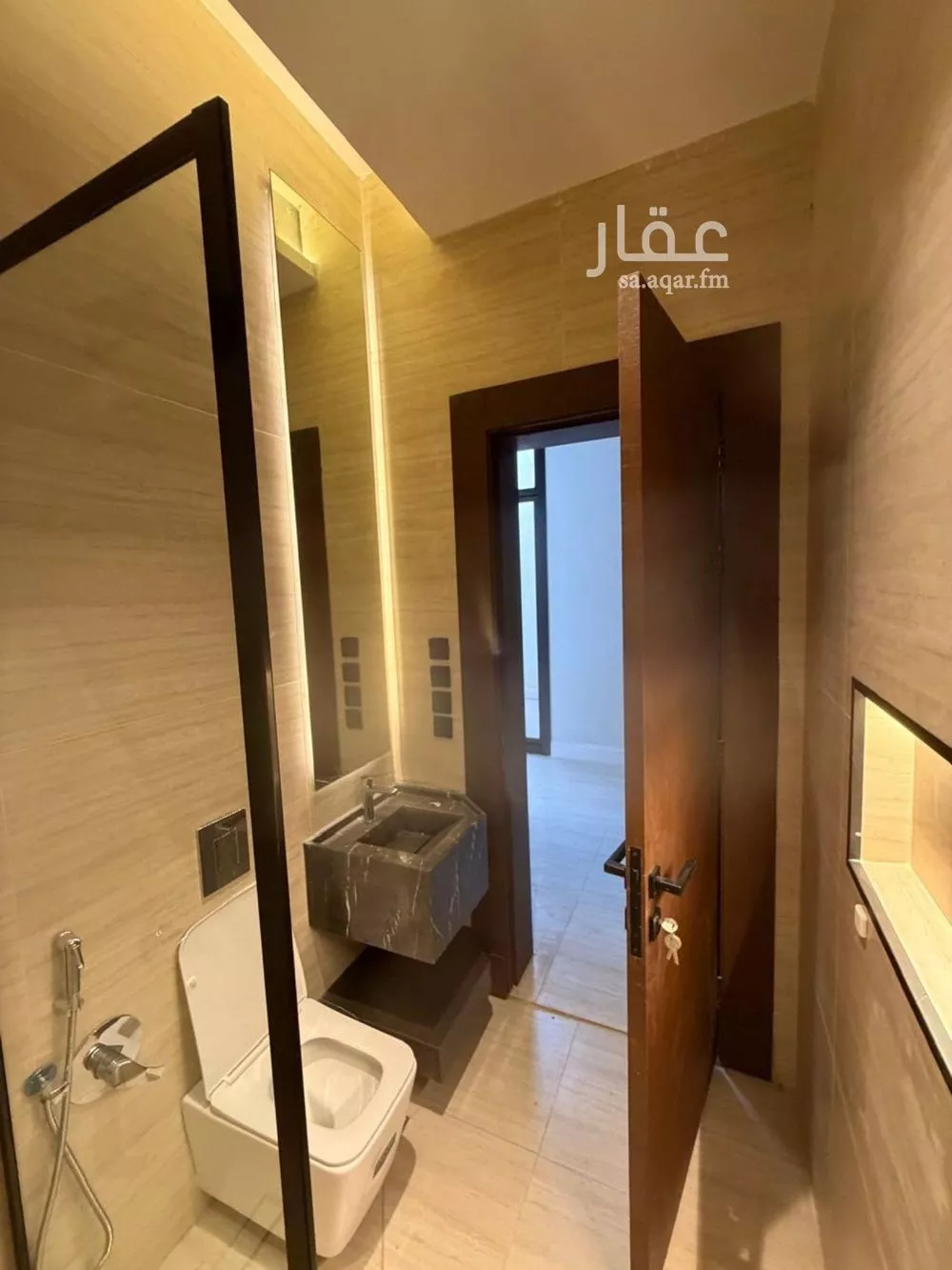 فيلا 3 غرف في العارض 20