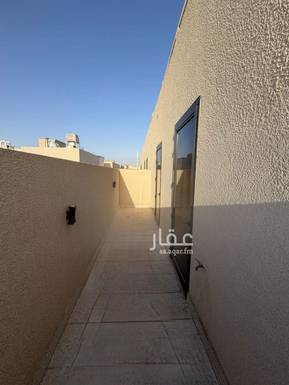 فيلا 3 غرف في العارض 24