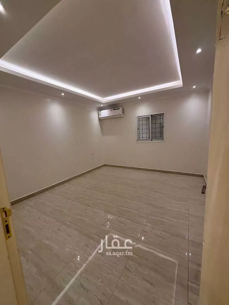 5 bedroom apartment in Ash Shulah 15