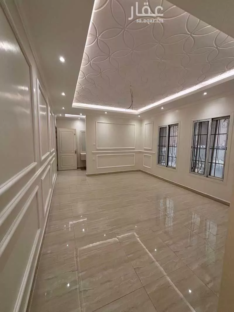 5 bedroom apartment in Ash Shulah 7