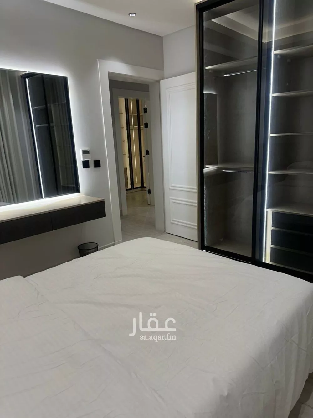 شقة 4 غرف في النرجس 6