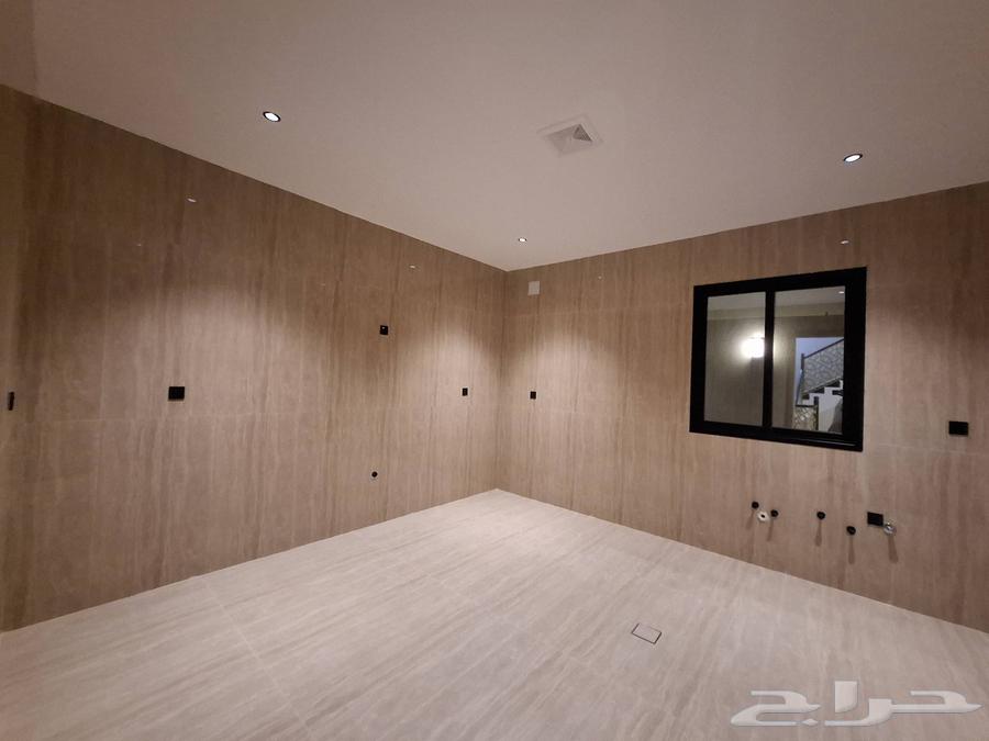 فيلا 6 غرف في الصواري 12