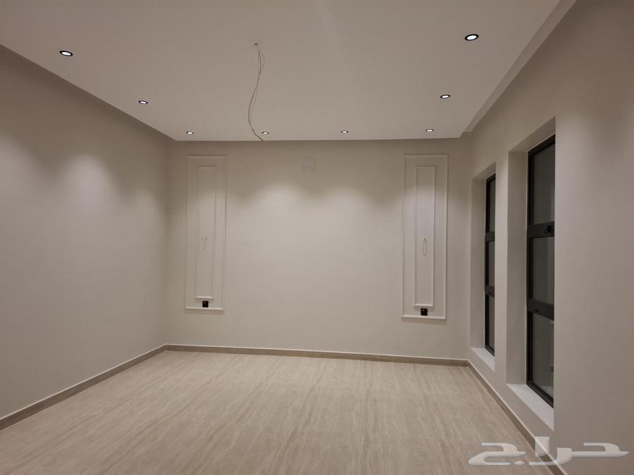 فيلا 6 غرف في الصواري 17