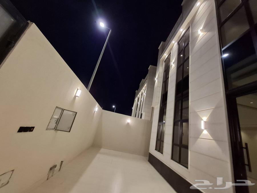 فيلا 6 غرف في الصواري 5