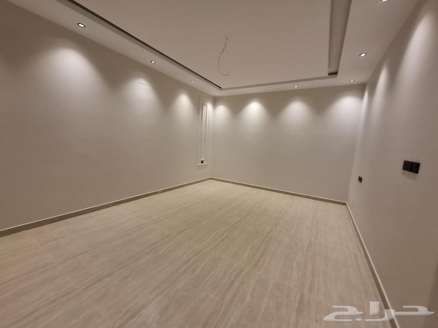 فيلا 6 غرف في الصواري 9