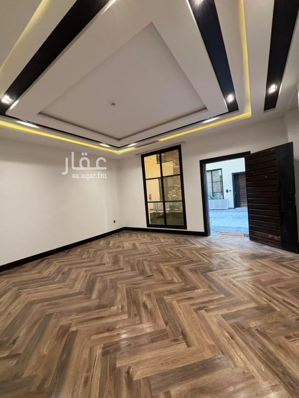 شقة 5 غرف في العارض 14