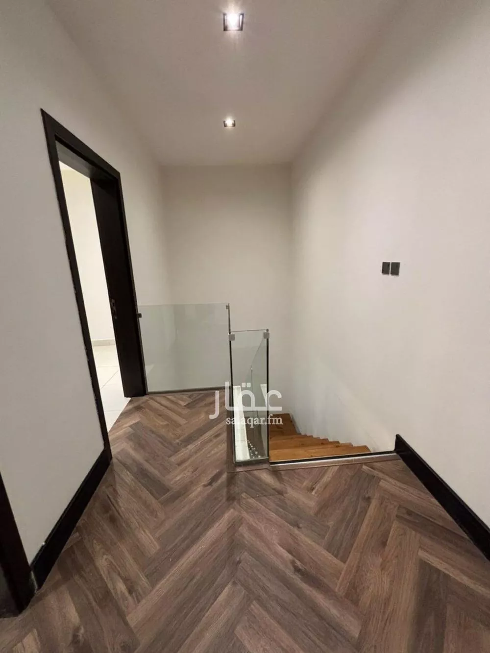 شقة 5 غرف في العارض 3