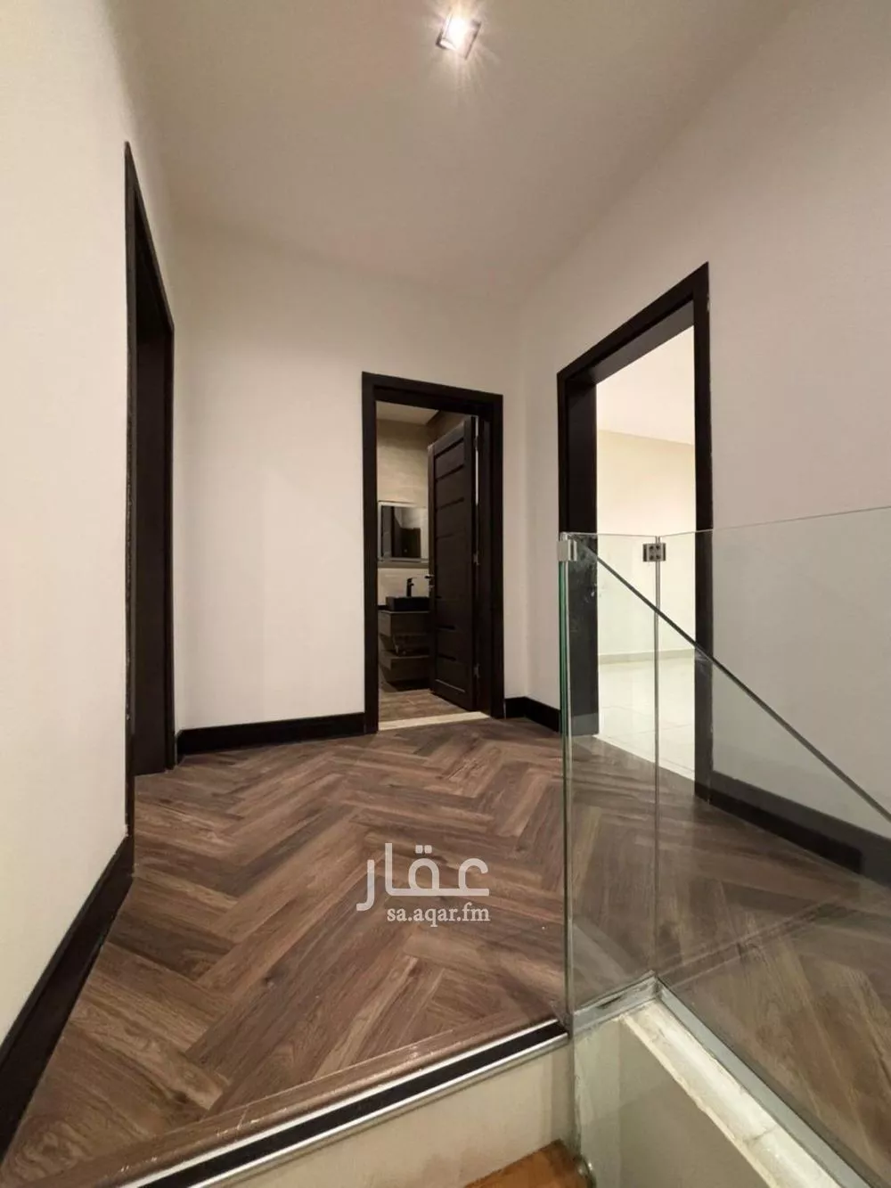 شقة 5 غرف في العارض 6