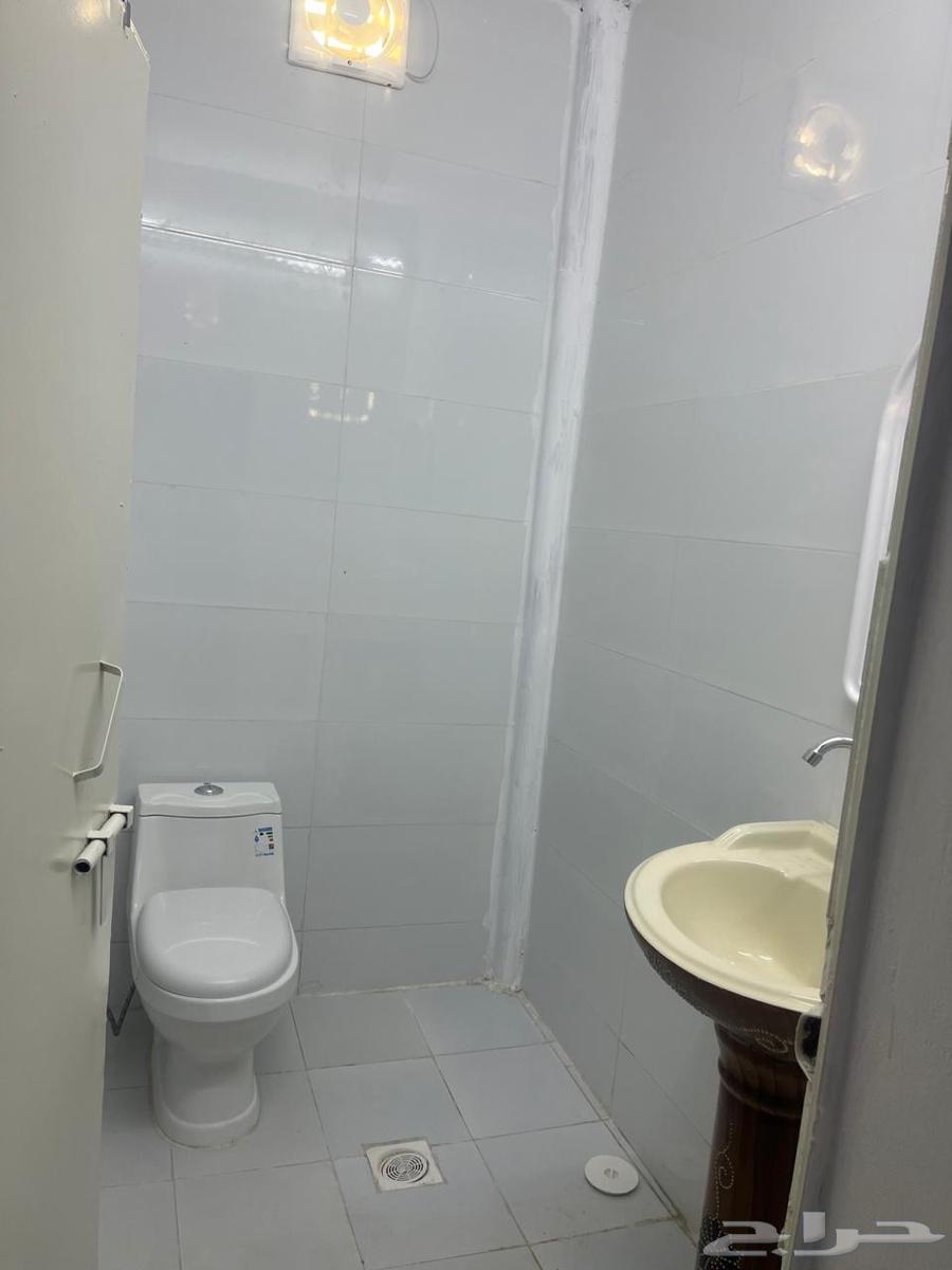 7 bedroom apartment in Al Aziziyah 17